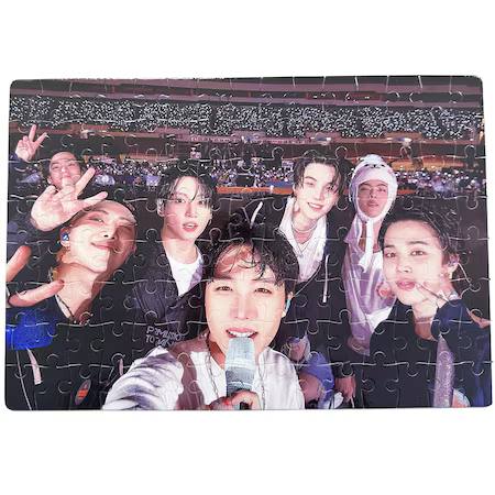 Puzzle personalizat cu trupa BTS, 120 de piese